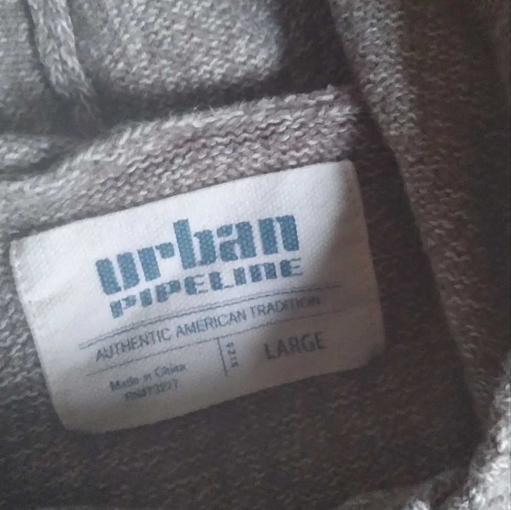 urban pipeline textured knit